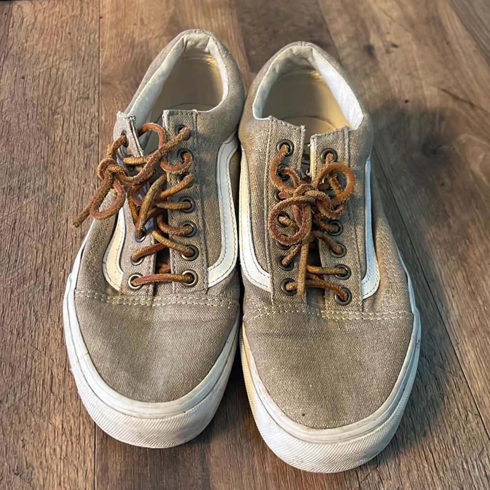 VANS tan canvas leather laces